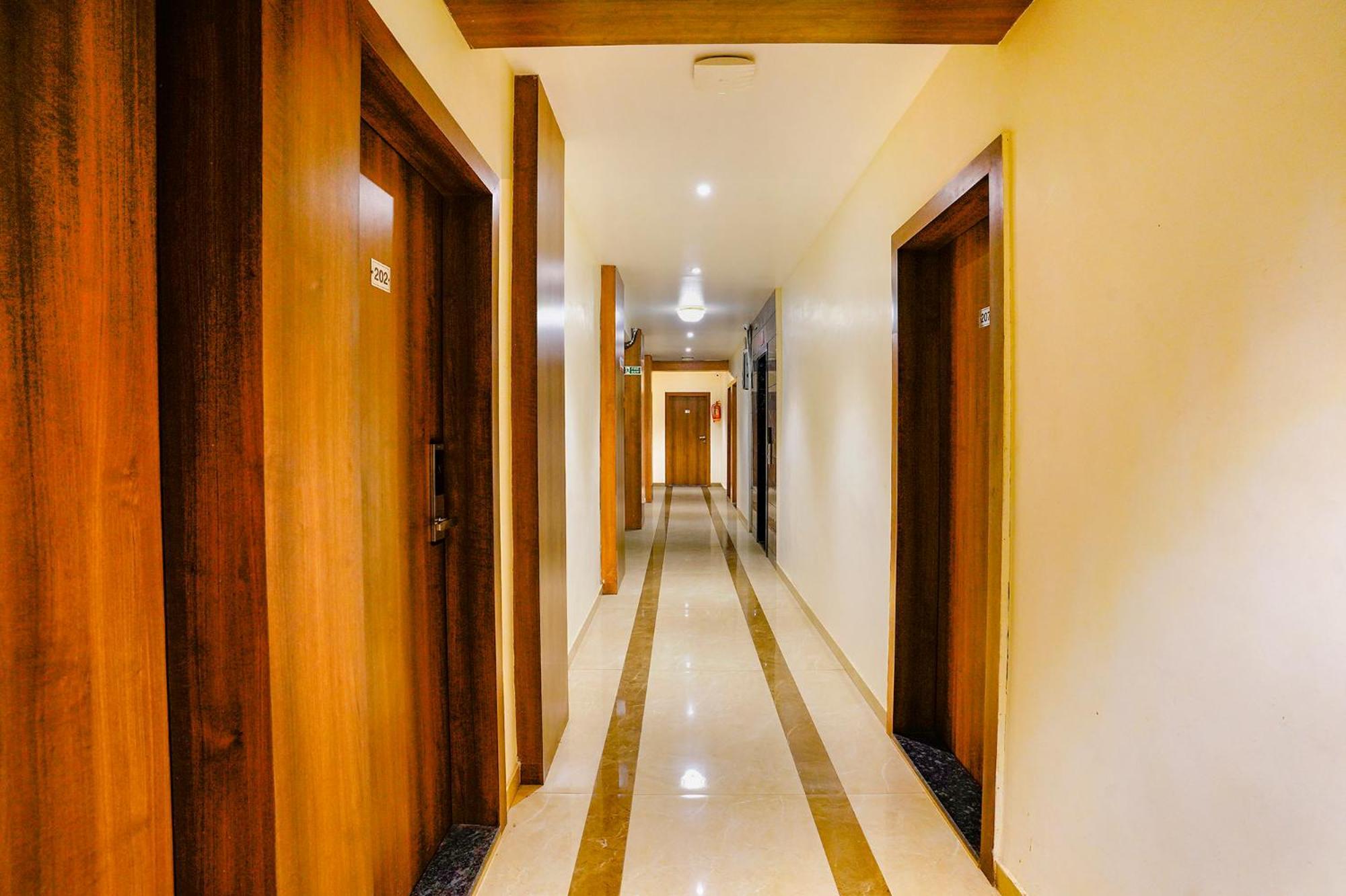 Fabhotel Prime Hangout - Narhe Yerandwane Exterior foto